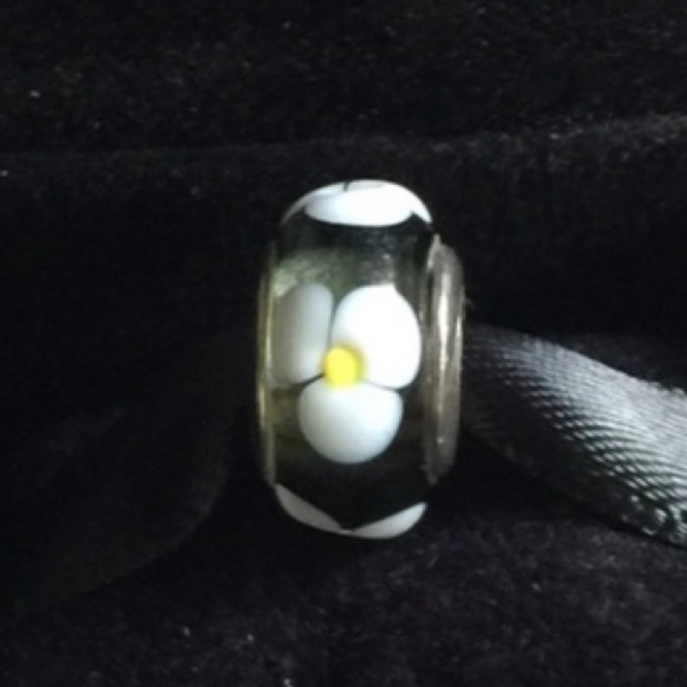 Authentic Pandora Black Flower Glass Charm
